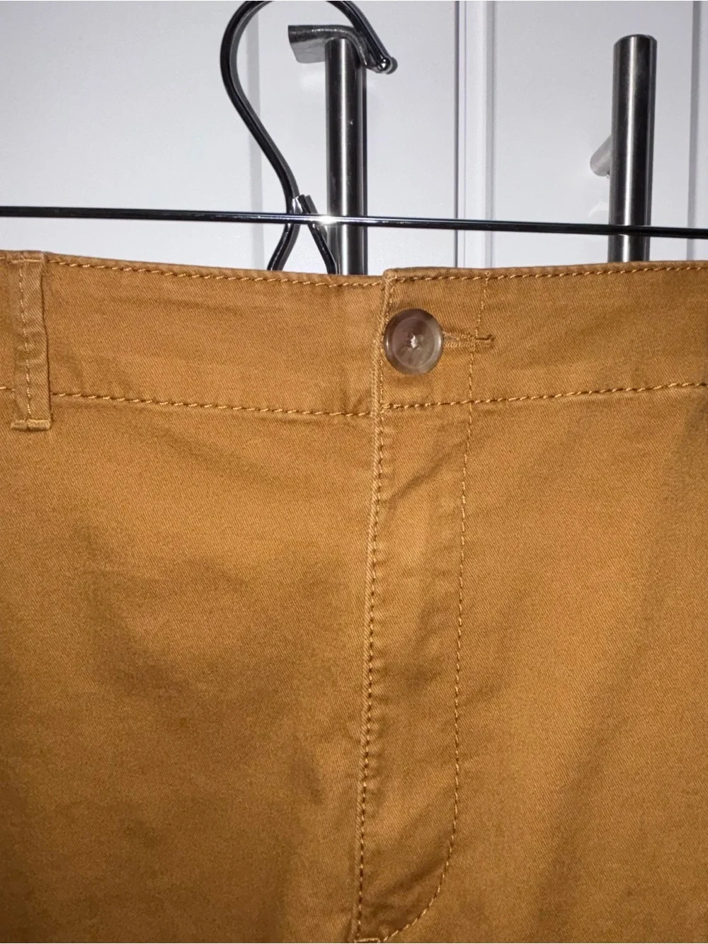 LOFT NWT Flat Front Pocket Shorts in Caramel Brown